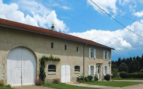 Lorraine Country House Near Lake Madine